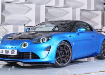 Track-bred Alpine A110 R revealed with 296bhp