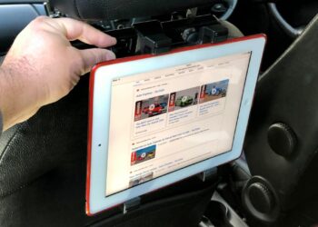 Best car headrest tablet holders 2022