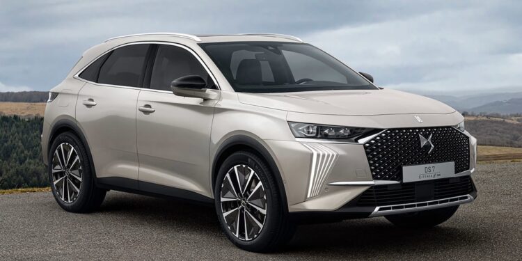 New 2022 DS 7 facelift: prices, powertrains and trim levels