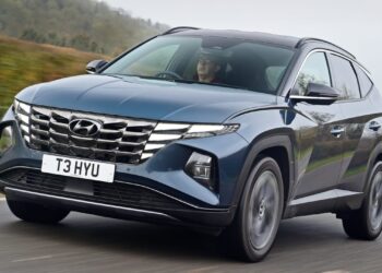 Hyundai Tucson review | Auto Express