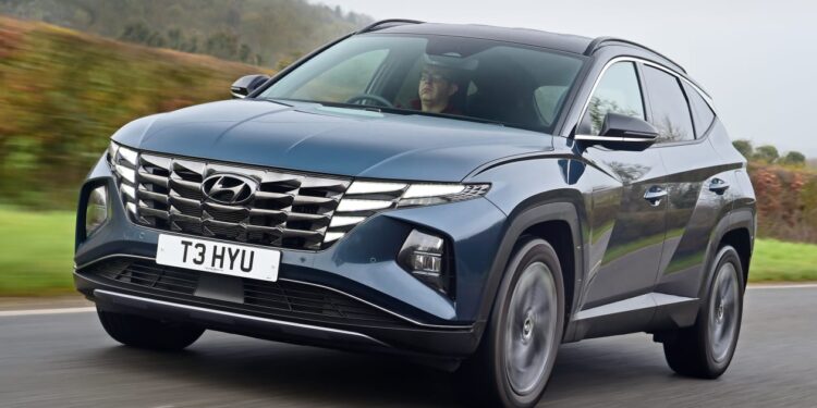 Hyundai Tucson review | Auto Express