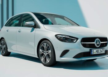 New 2022 Mercedes B-Class facelift unveiled with subtle design tweaks