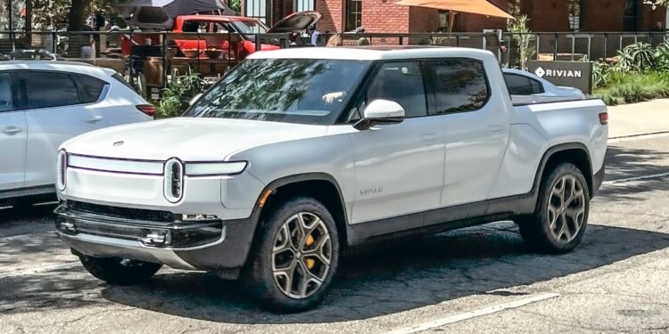 New Rivian R1T 2022 review