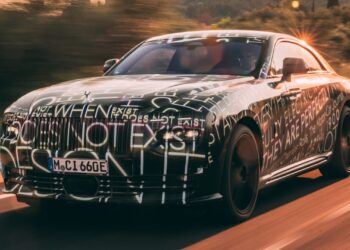 New Rolls-Royce Spectre prototype ride review