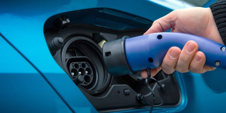 Plug-in car grant gets 18-month extension