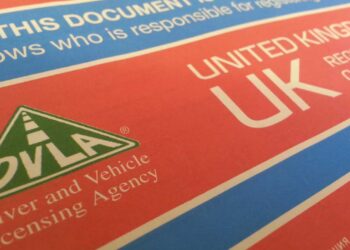 UK new car sales grow for second consecutive month