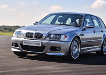 Buy fewer new cars and keep old ones for longer says BMW boss