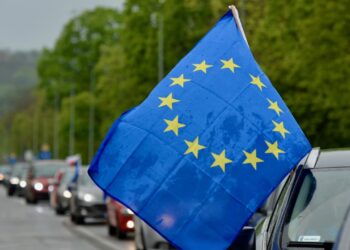European Union proposes world’s strictest emissions rules for new cars