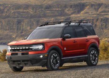 Ford Recalls 643,000 Escape and Bronco Sports Over Engine Fires