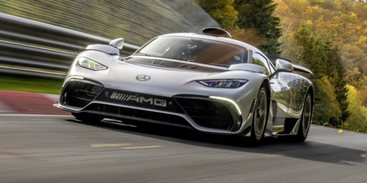 Video: Mercedes-AMG One breaks Nurburgring production-car lap record