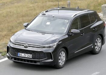 New 2023 Volkswagen Tiguan spied ahead of reveal