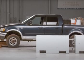 IIHS Is Prepping Its Crash Test Rig for Heavier EVs By Slamming Loaded Pickups Into the Wall