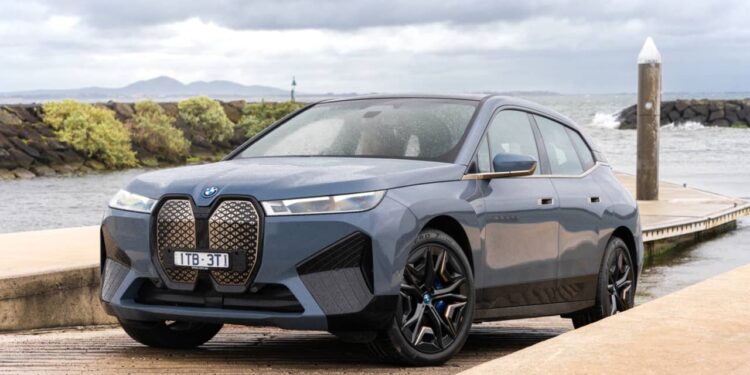 2023 BMW iX M60 | Drive