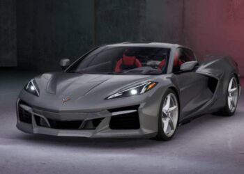 Hybrid 2024 Chevrolet Corvette E-Ray leaked, likely for Australia
