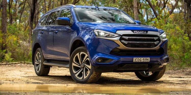 2022 Range-topping MU-X LS-T |Drive