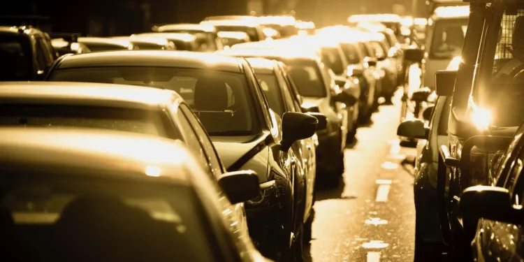 Damning report finds car pollution kills more Australians than crashes