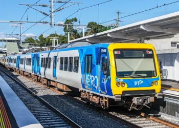 E-scooters and e-bikes causing problems on Victorian public transport could lead to new laws