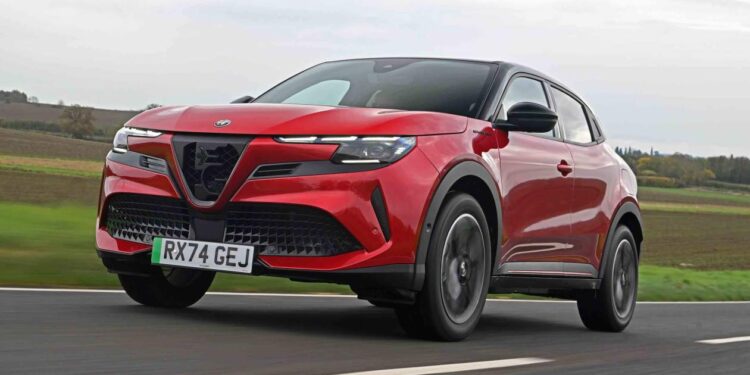 Alfa Romeo Junior review | Auto Express