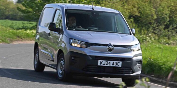 Citroen Berlingo Van review | Auto Express