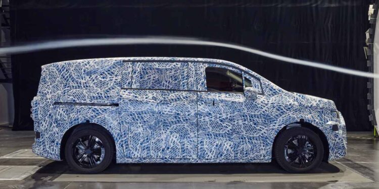 New Mercedes VLE edges closer as blocky electric people carrier is teased again