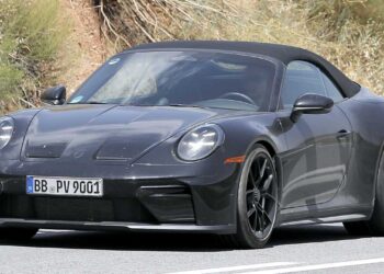 New Porsche 911 Speedster promises thrills as it keeps its GT3 heart
