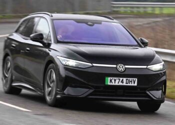 Volkswagen ID.7 Tourer | Auto Express