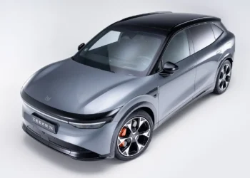 2025 Zeekr 7X electric SUV price announced, undercuts Tesla Model Y