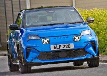 Alpine A290 review | Auto Express