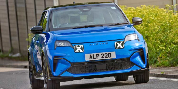 Alpine A290 review | Auto Express