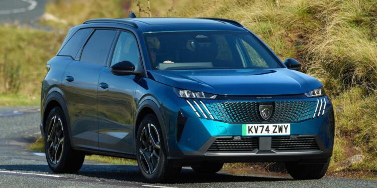 Car Deal of the Day: Sophisticated 7-seat Peugeot E-5008 for less than £250 per month