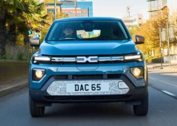 Car Deal of the Day: Dacia’s baby EV at a price to put a Spring in your step