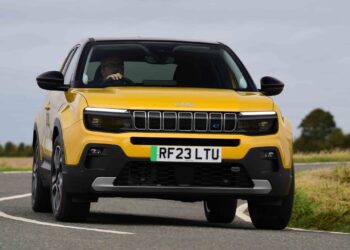 Car Deal Alert! Jeep Avenger Electric makes its own EV grant for £3,750 off