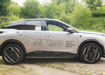 Peugeot says it’s beating Porsche with game-changing battery