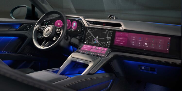 New Porsche Cayenne interior revealed with amazing, world-first displays
