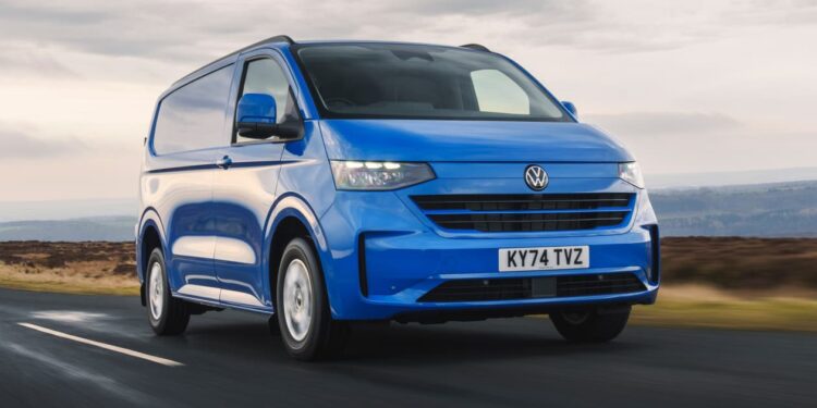 Volkswagen Transporter van review | Auto Express