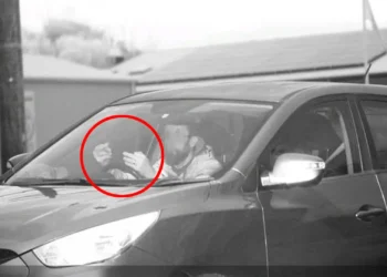 Victorian man fined for ‘flipping off’ mobile phone camera