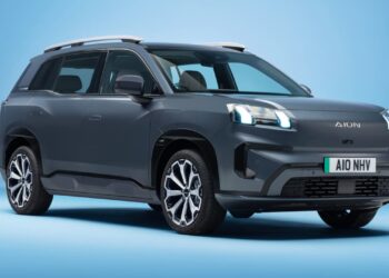 New Aion V joins the Chinese EV SUV bunfight with strong specs and low price