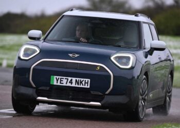 Car Deal of the Day: turn on the style with the MINI Aceman for just £250 per month
