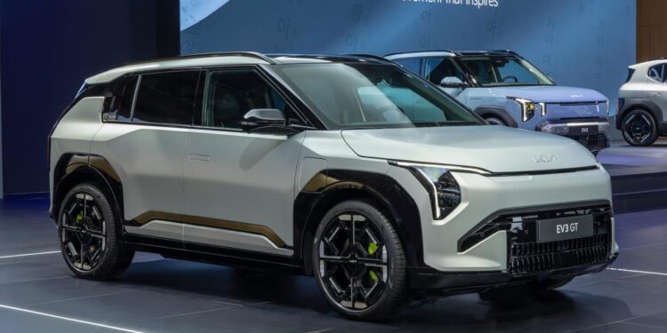 Hot Kia EV3 GT gets 288bhp and all-wheel-drive