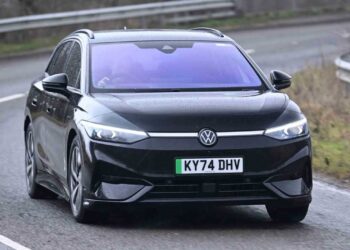 Car Deal of the Day: Volkswagen ID.7 Tourer is a true load-lugger for just £343 a month