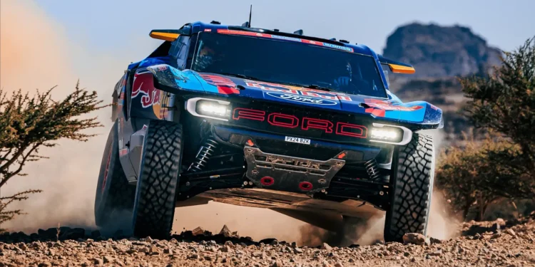 Ford Raptor V8 Dakar rally racer could spawn a production version