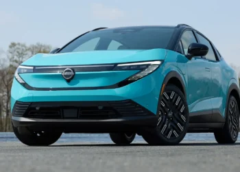 Nissan pulls back on electric cars for Australia in favour of hybrids