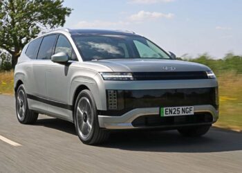 Hyundai Ioniq 9 review | Auto Express