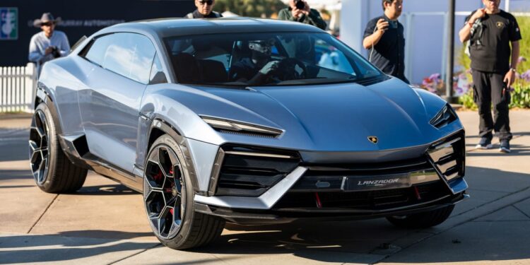 No EVs, more V12s: Lamborghini officially cancels its electric car plans