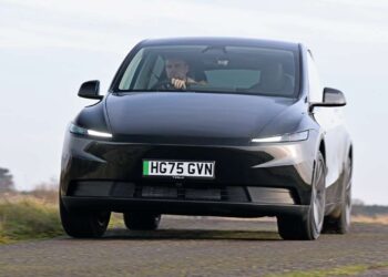 EV demand growth stalls with sales now a third behind Government targets