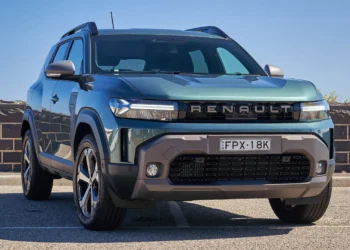 Renault says it can ‘survive’ on modest sales in Australia, after hitting 14-year low