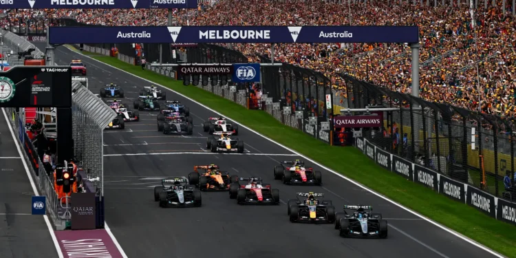 F1 Australian Grand Prix crowds break Melbourne records – again