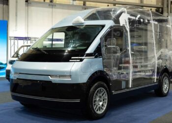 Delivan ‘intelligent mobility concept’ arrives as China’s answer to the Ford Transit Custom