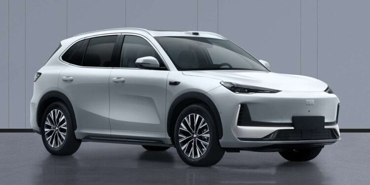 New Geely EX5 to switch from front to rear-wheel drive in surprise facelift