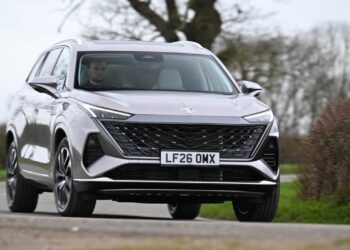 Car Deal of the Day: The MGS9 is a major chunk of family SUV for just £257 a month